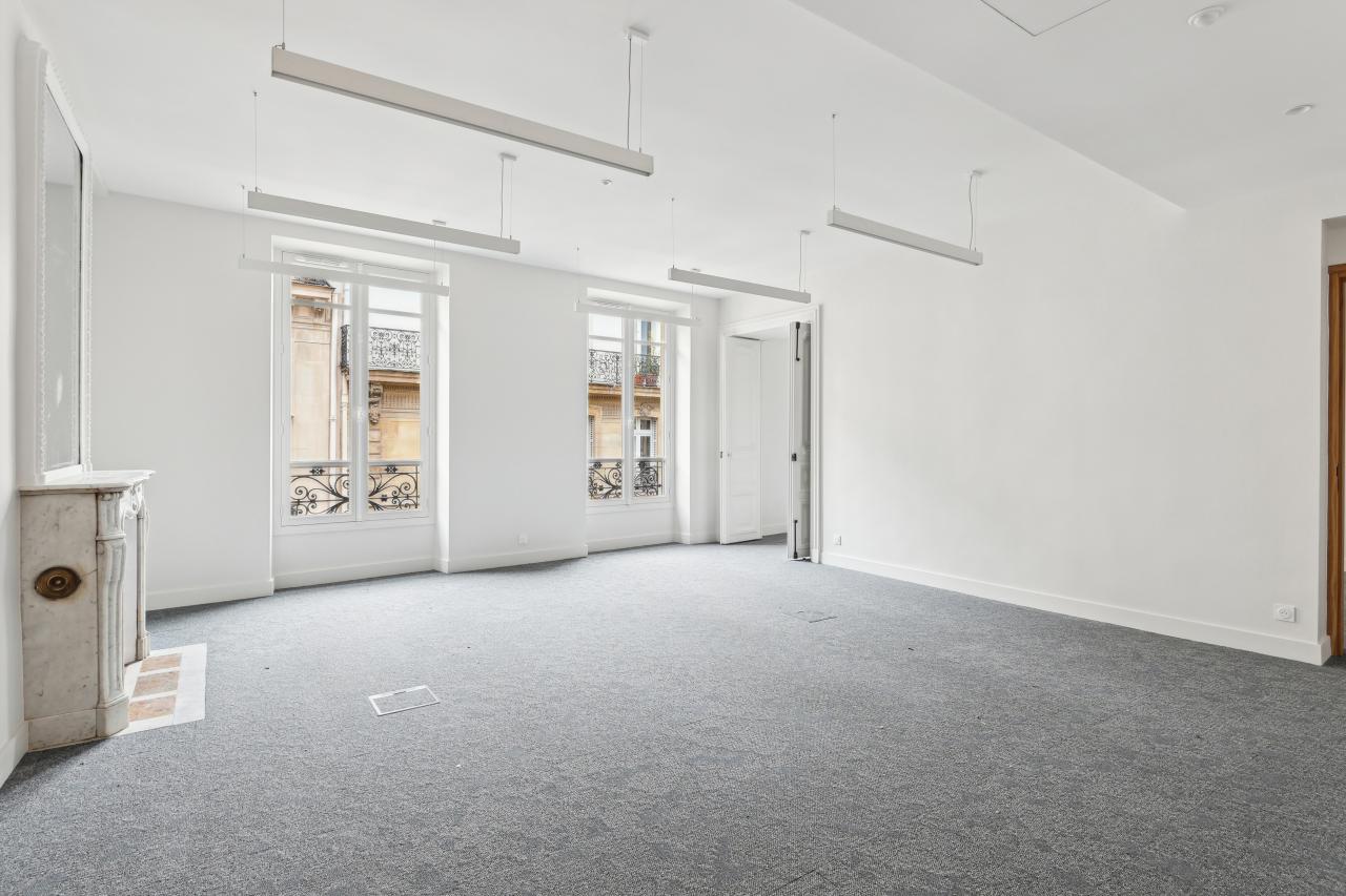 Bureau Paris 169m² Location bureau Paris OLBUR2426194 3